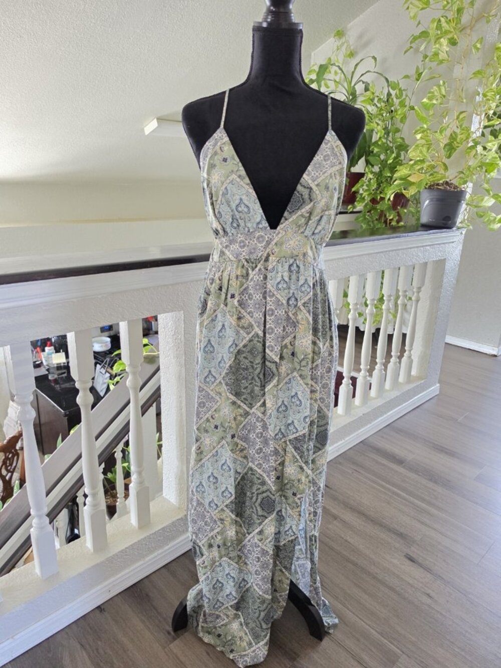 Inspired Hearts Green/Blue Paisley Rayon Maxi Dress V-Neck Spaghetti Strap Large - Picture 1 of 7
